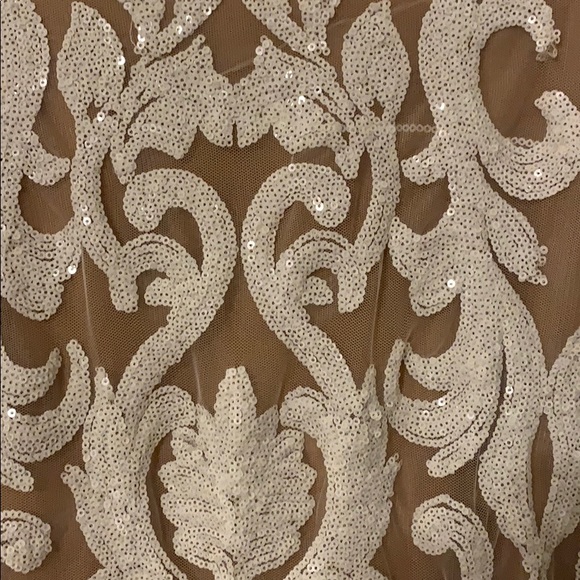 Gown - Picture 3 of 3